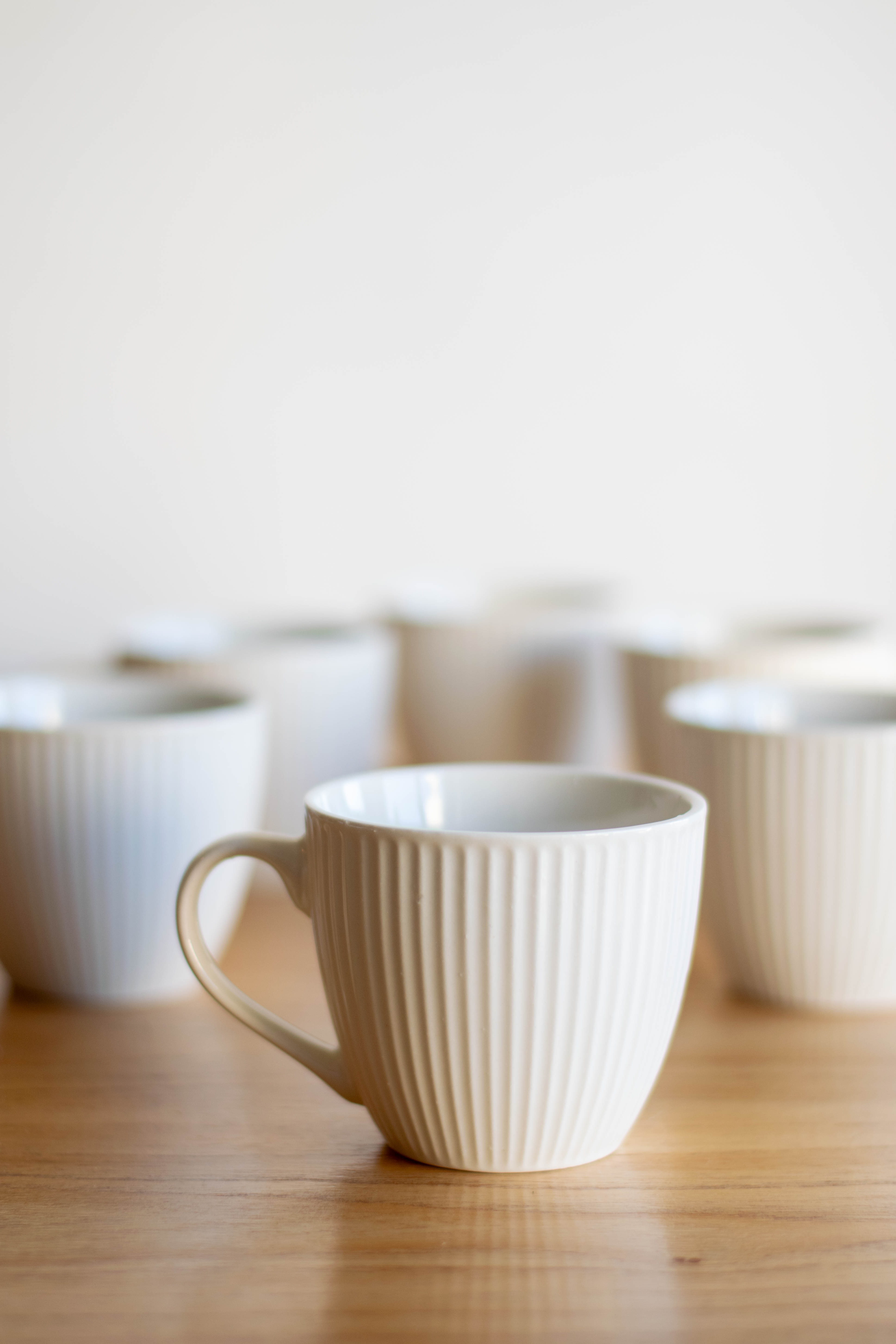 Taza cerámica rayas línea white