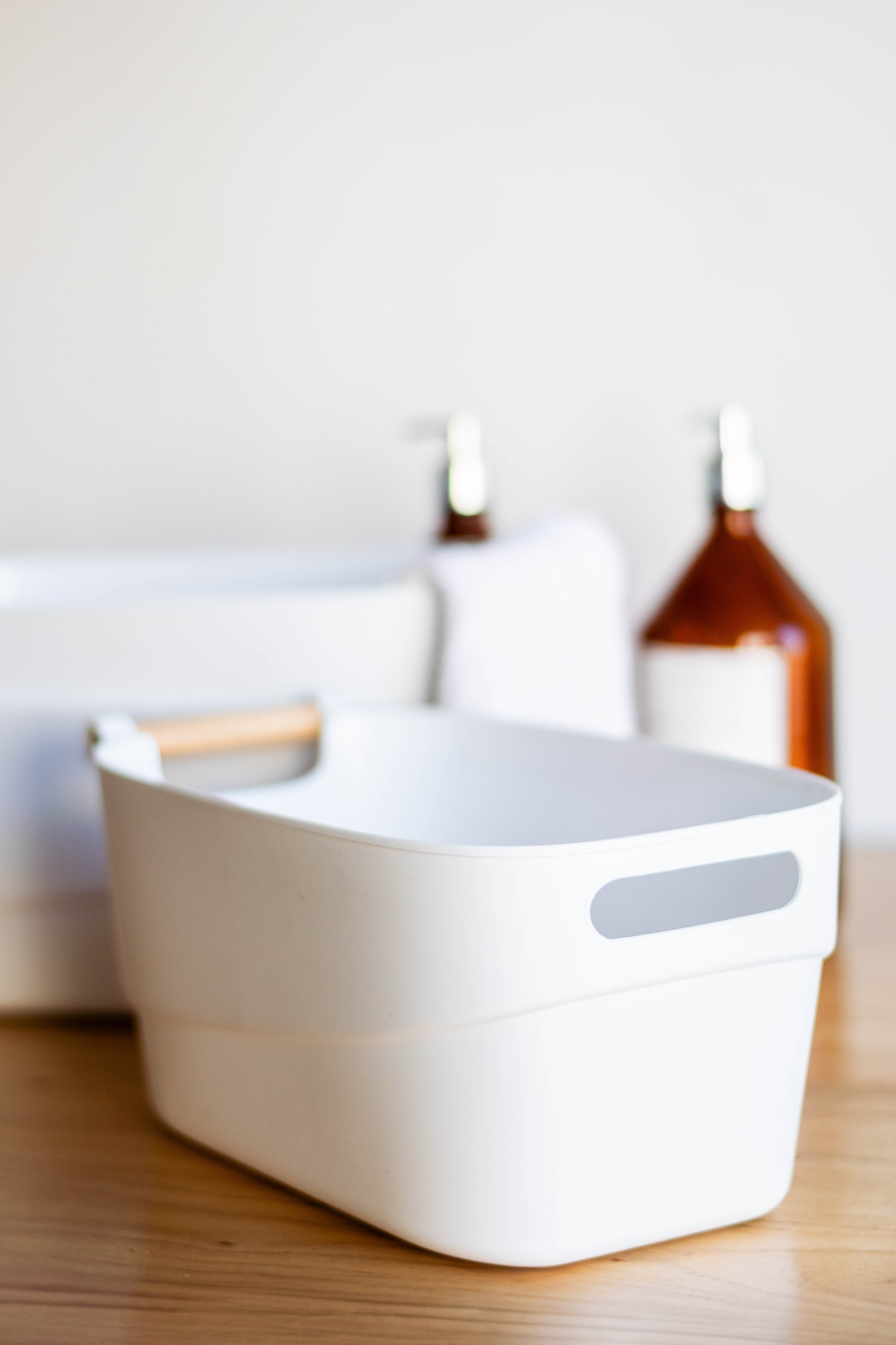 Organizador plástico manija/madera