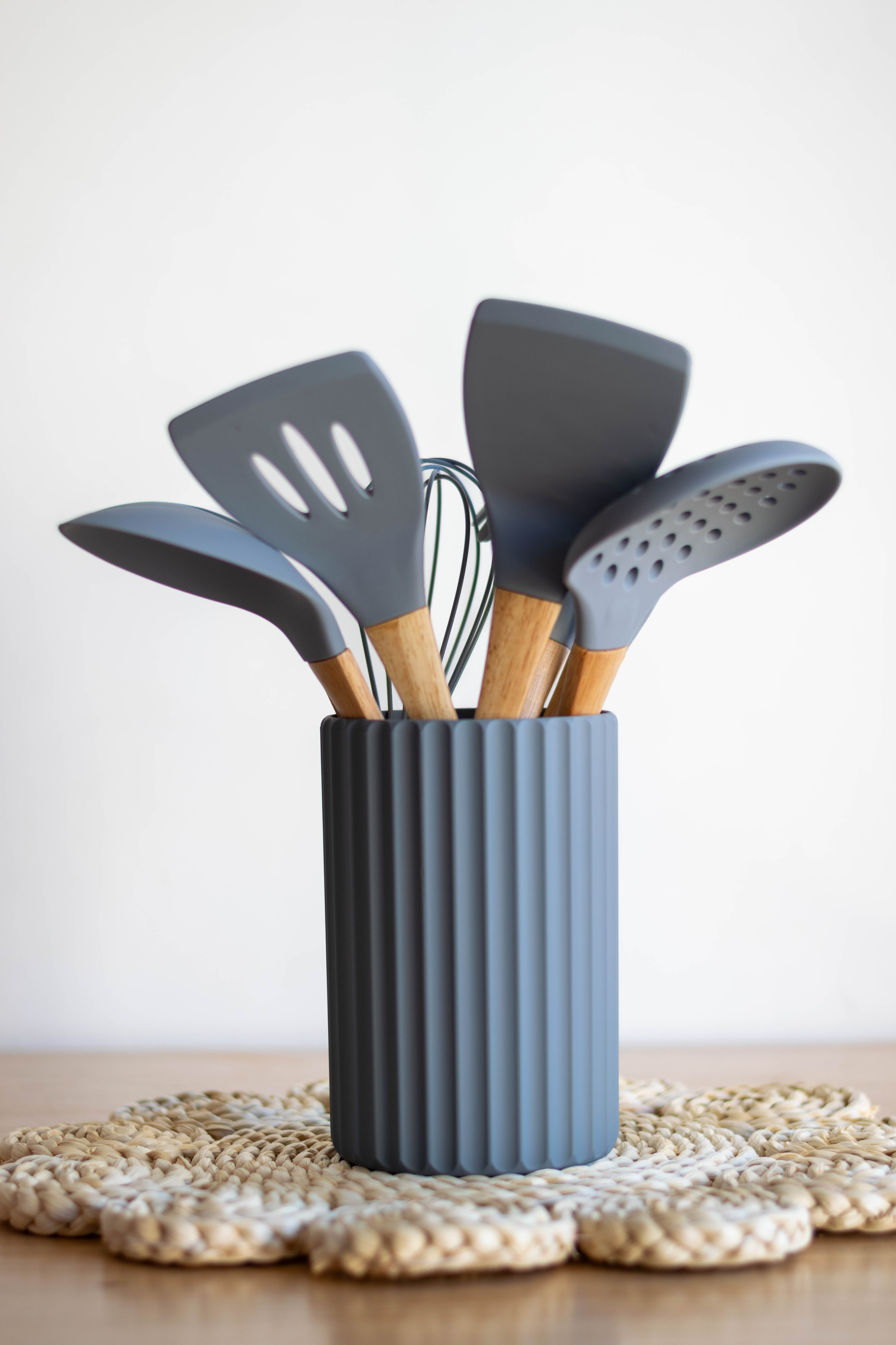 Set utensillios x nueve piezas - silicona mango bambú