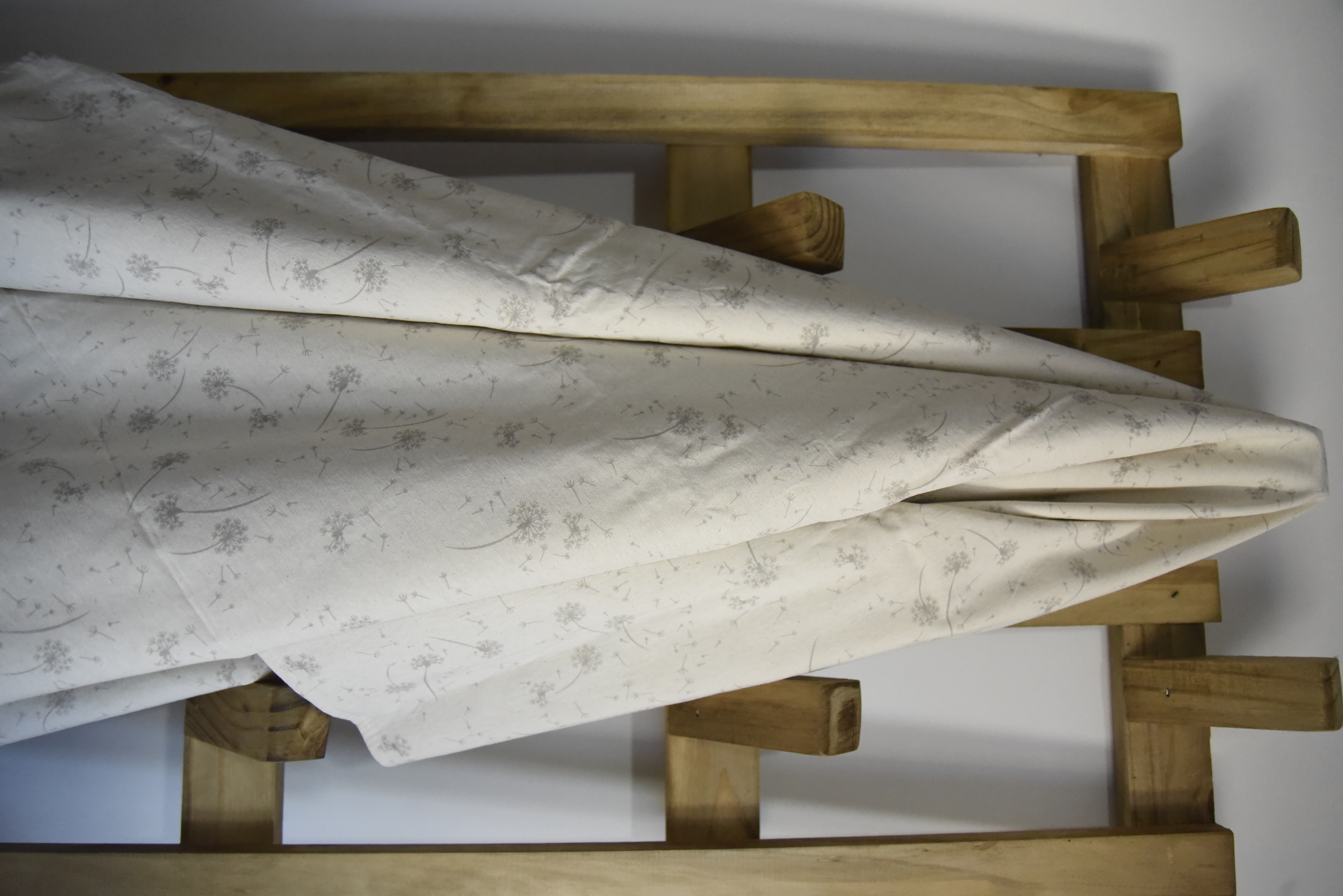 Mantel estampado (tusor).   250x150