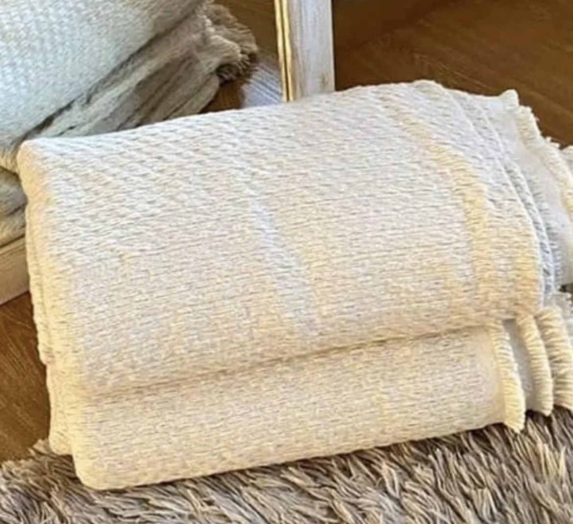 Manta nórdica tramada